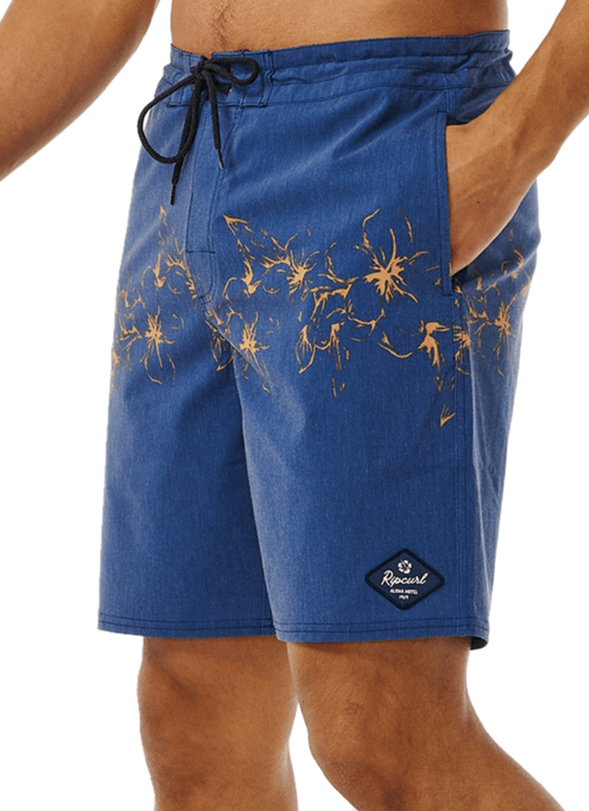 19" Aloha Hotel Layday Board Shorts