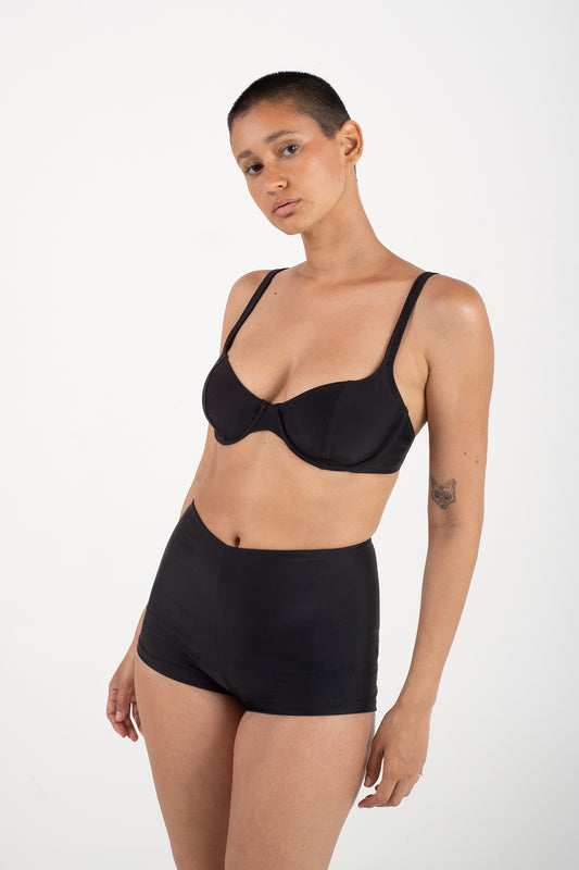 Billie Wire Top in Noir