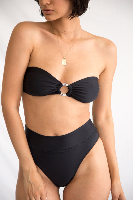Mia Ring Top in Noir