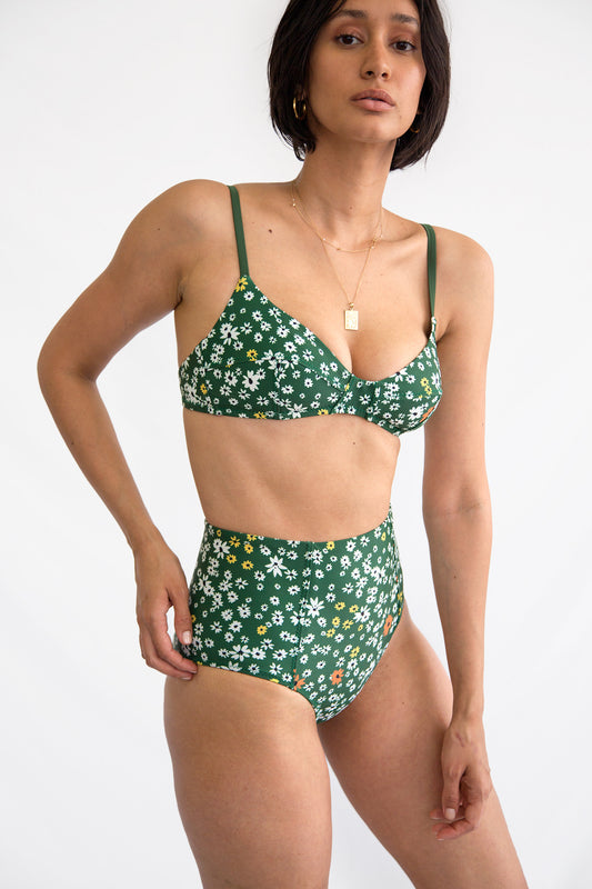 Simone Retro Top in Eden Daisy