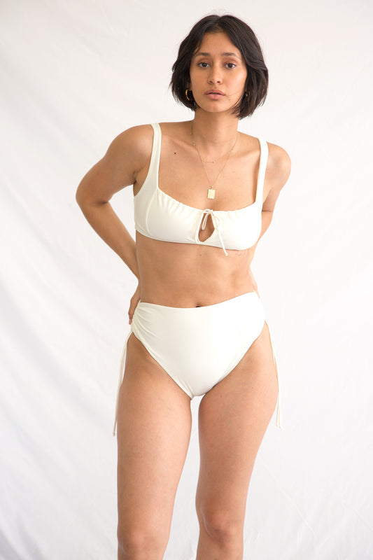Ruched Bottom in Crema